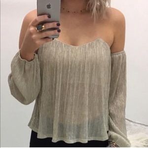 Strapless top